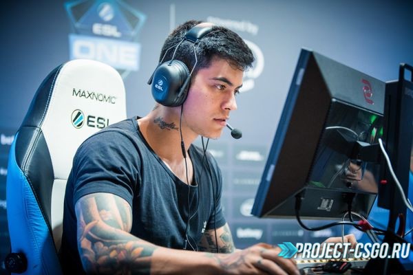 Игрок Fnx создал страницу на OnlyFans